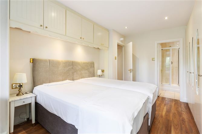 43 Seamount, Blackrock, County Dublin