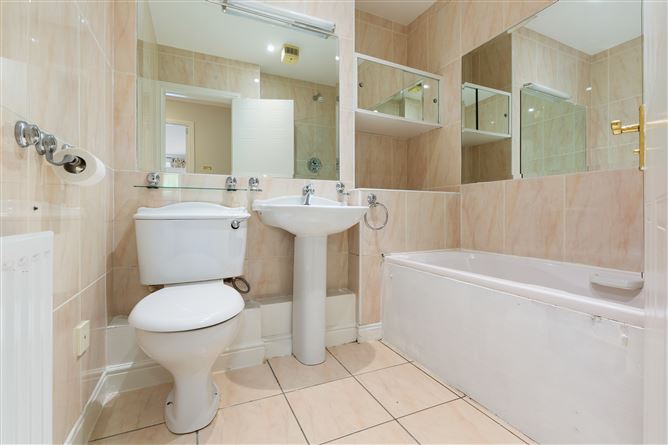 43 Seamount, Blackrock, County Dublin