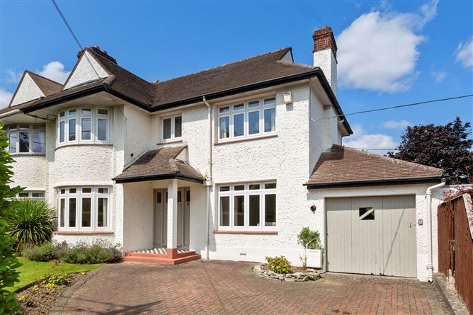 https://photos-a.propertyimages.ie/media/2/6/2/4828262/2556eb56-0251-4311-bbb7-3b0592008d6b_l.jpg