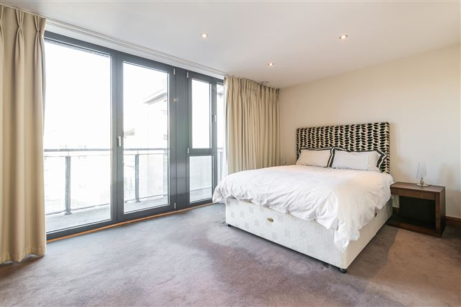 504 Shelbourne Plaza, Hannover quay, Grand Canal Dk, Dublin 4