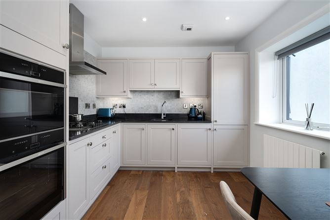 Apartment 6, ST. IVE'S, Bissets Strand, Malahide, County Dublin