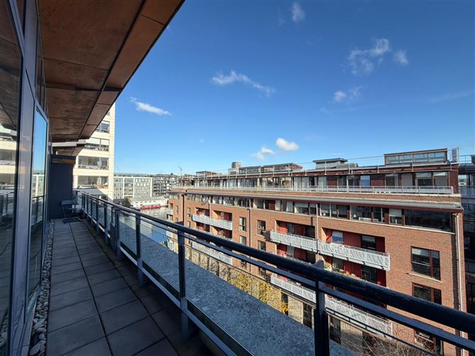 The locks, Charlotte Quay Dock, Ringsend, Dublin 4