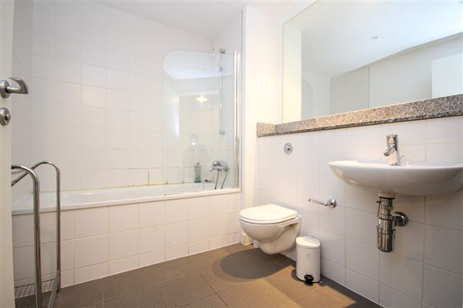 5 Tallow Hall, Belgard Square West, Tallaght, Dublin 24