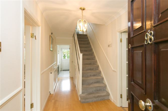 98 Wesbury, Stillorgan, Co. Dublin