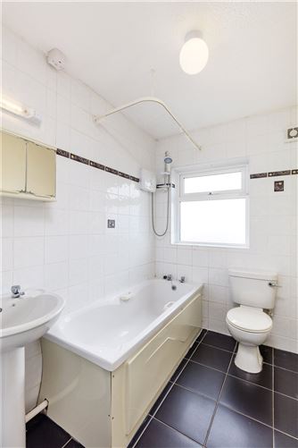 32 Ashcroft, Raheny, Dublin 5