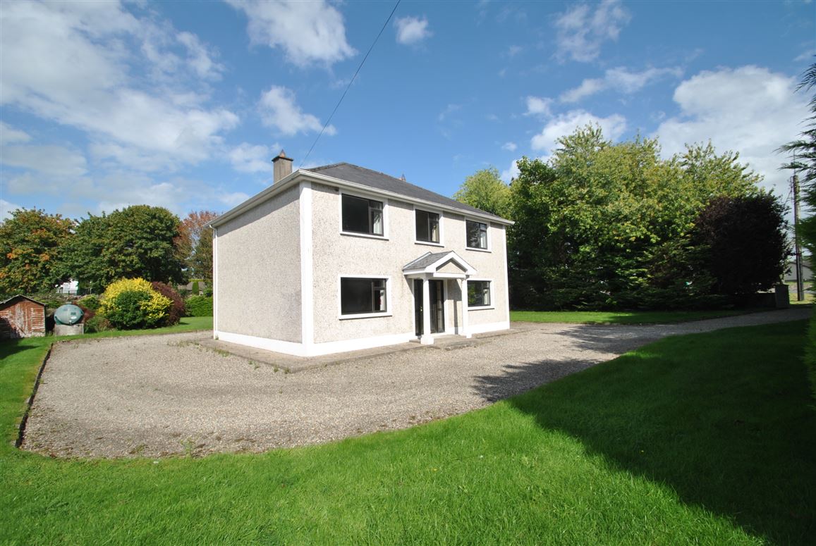 Montevideo Rd, Roscrea, Co. Tipperary