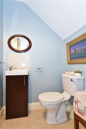 5 Cricket Court, Dunmore Road, Tuam, Co. Galway