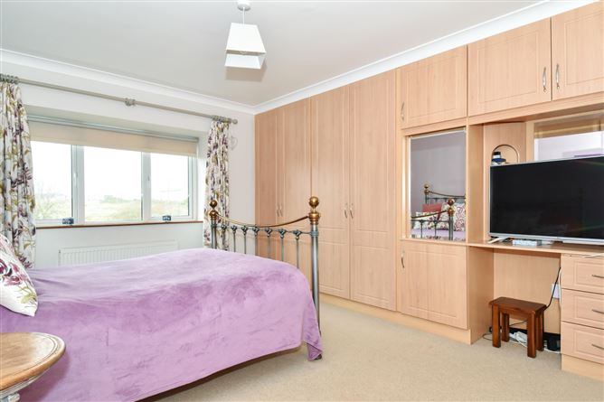 5 Cricket Court, Dunmore Road, Tuam, Co. Galway