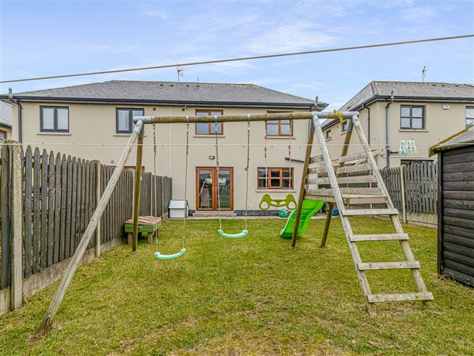 32 The View, Walshestown Park, Newbridge, Kildare