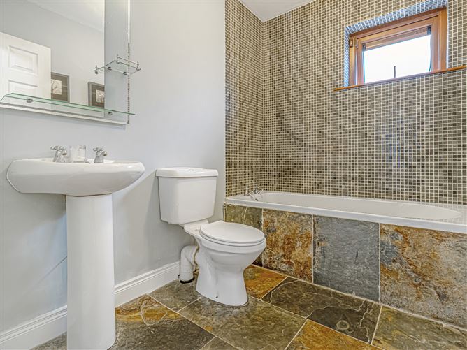 32 The View, Walshestown Park, Newbridge, Kildare
