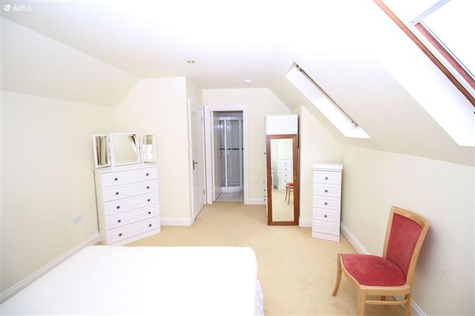 20 Lower O'Connell Street, Kinsale, Cork