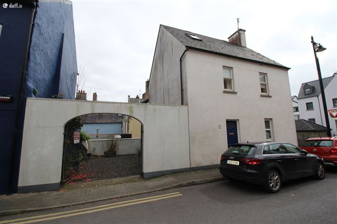 20 Lower O'Connell Street, Kinsale, Cork