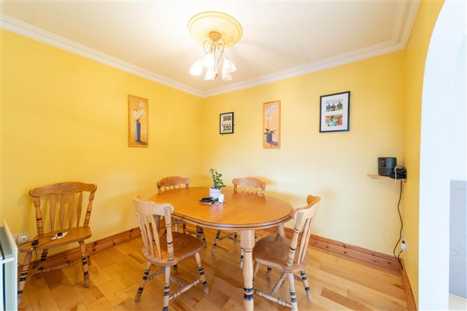 No. 2 Oilean Rua, Ballyferriter, Kerry