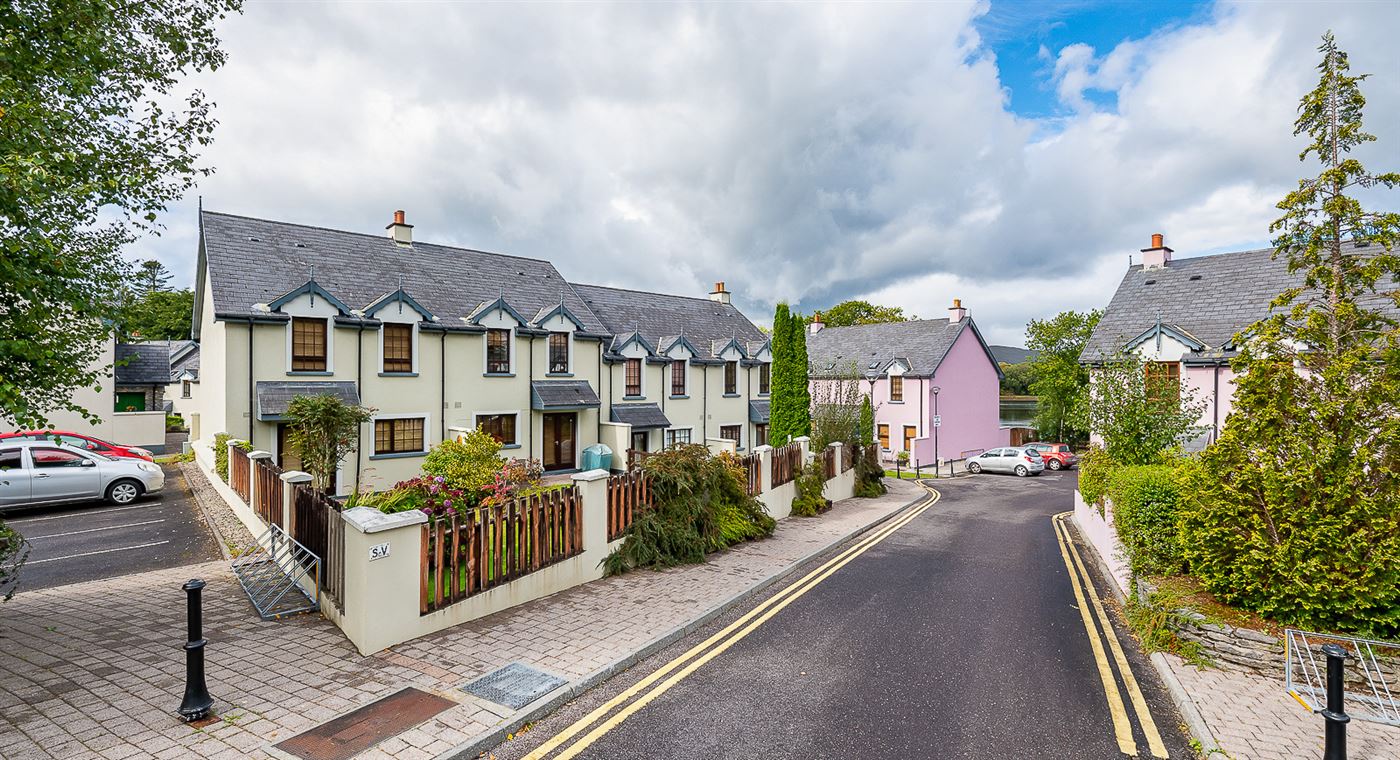13 Sheen Woods, Kenmare, Co. Kerry 13 Sheen Woods, Kenmare, Co. Kerry