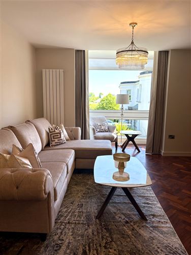  Simmonscourt Castle, Ballsbridge, Dublin 4, Ballsbridge,   Dublin 4, DO4 H959