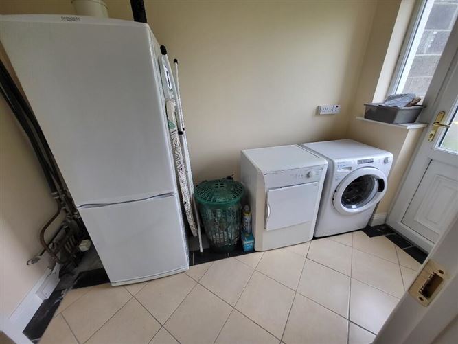 2 Pracklands Crescent, Tubbercurry, Sligo
