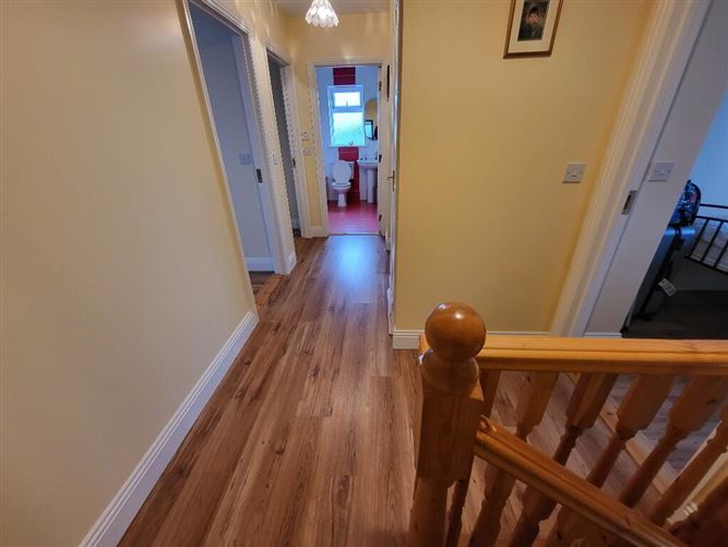 2 Pracklands Crescent, Tubbercurry, Sligo