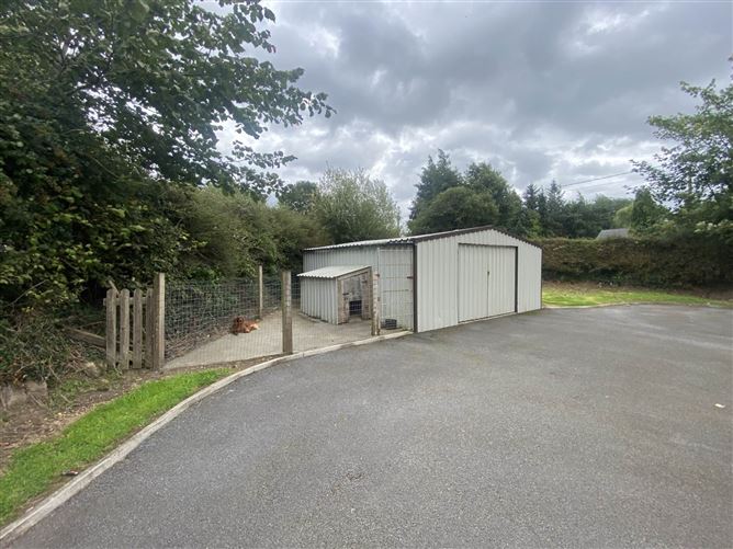 Shower Corner, Ballymakeogh, Newport, County Tipperary