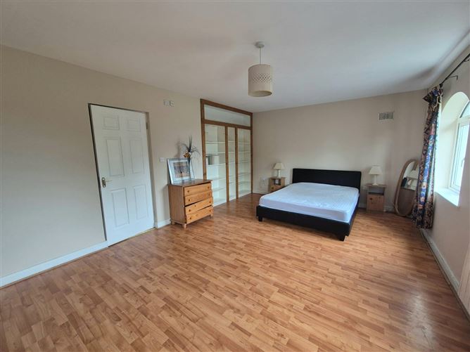 Apt. A, Clos an Blinn, Main St., Kinnegad, Westmeath