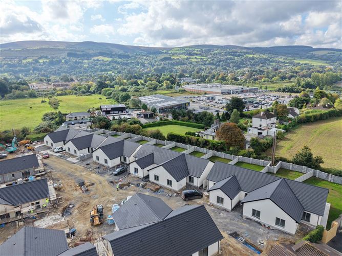 2 Drumquin Heights, Clonmel, County Tipperary