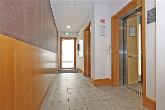 69 The Sarsfield, The Strand, Limerick