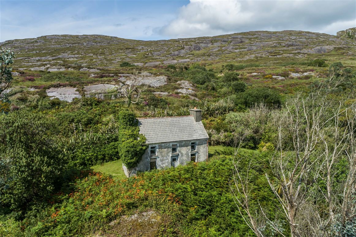 Glaun, Dunmanus, Schull,   West Cork