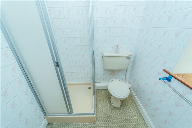 Beechfield House On c. 34 Acres / 13.8 HA., Rathballylong, Blessington, Wicklow