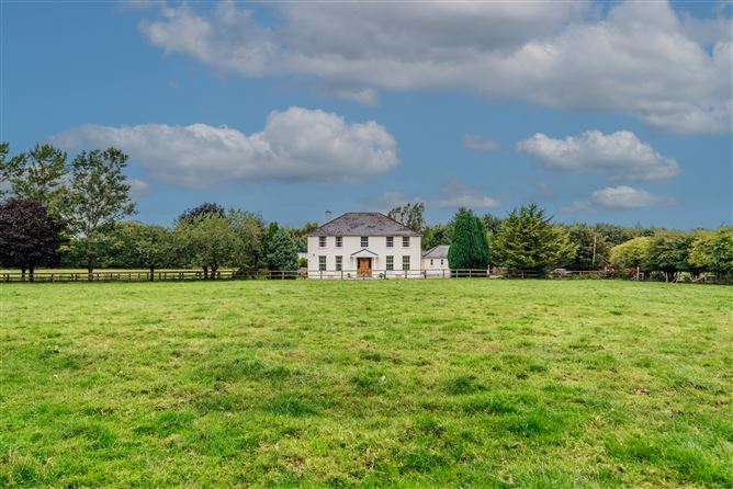 Beechfield House On c. 34 Acres / 13.8 HA., Rathballylong, Blessington, Wicklow