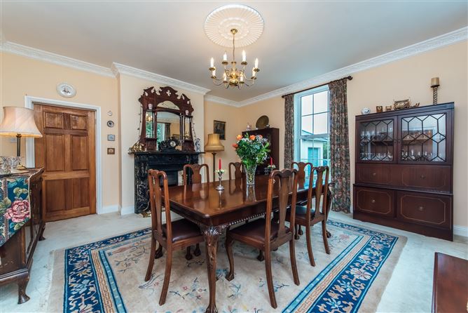 Beechfield House On c. 34 Acres / 13.8 HA., Rathballylong, Blessington, Wicklow