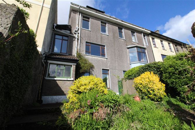 4 Clifton Villas, Middle Glanmire Road, Montenotte, Cork