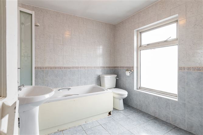 2 Cambridge Avenue, Ringsend, Dublin 4