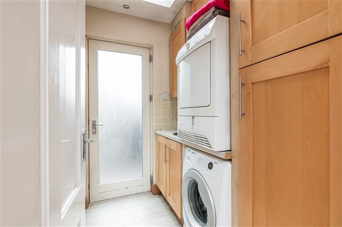 2 Cambridge Avenue, Ringsend, Dublin 4