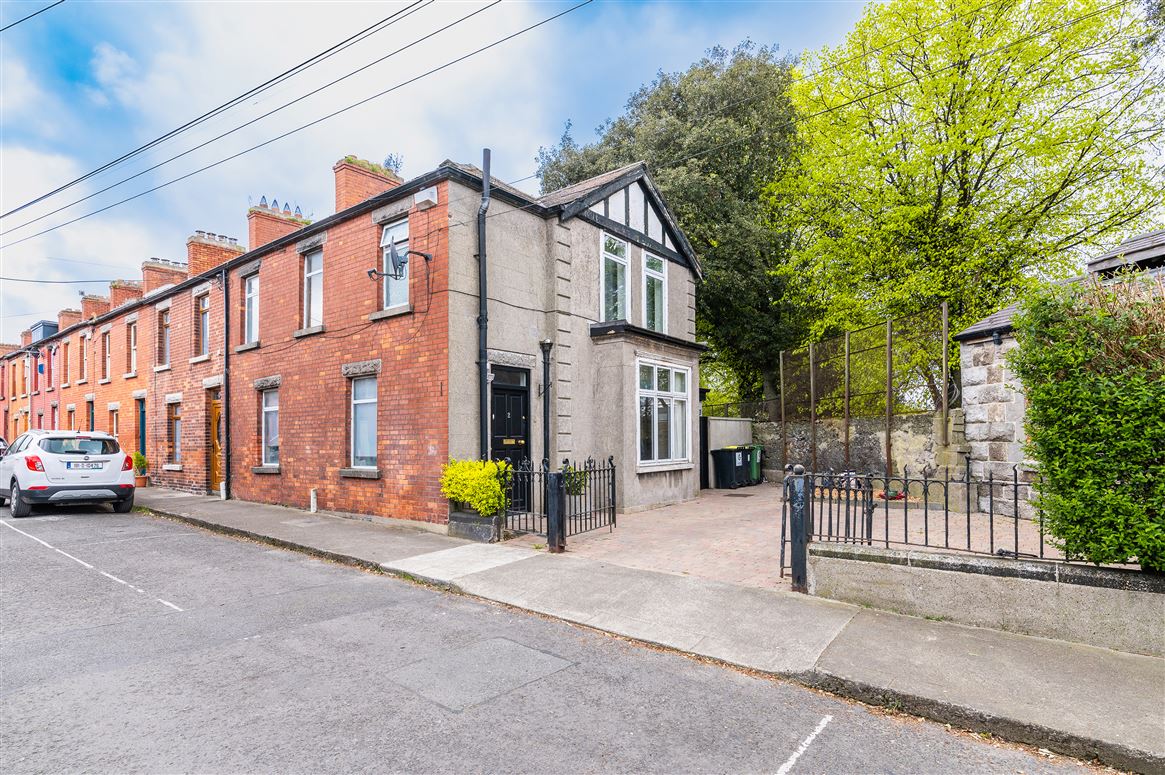 2 Cambridge Avenue, Ringsend, Dublin 4