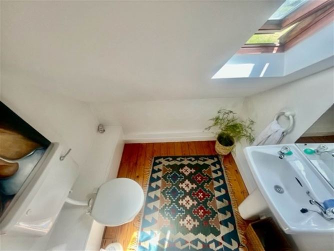 5 Burren Cottages, Abbey West, Bellharbour, Co. Clare