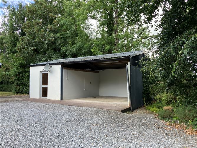 Knockardfree, Liscarroll, Mallow, Cork