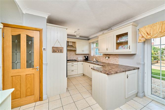 Photo 8 of 23 — 123 Dunard Avenue, Navan Road, Dublin 7