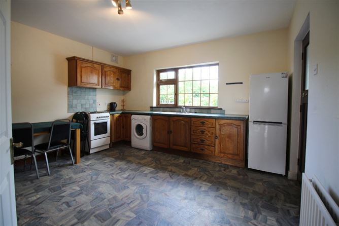 4 Deerpark Heights, Carlanstown, Kells, Meath