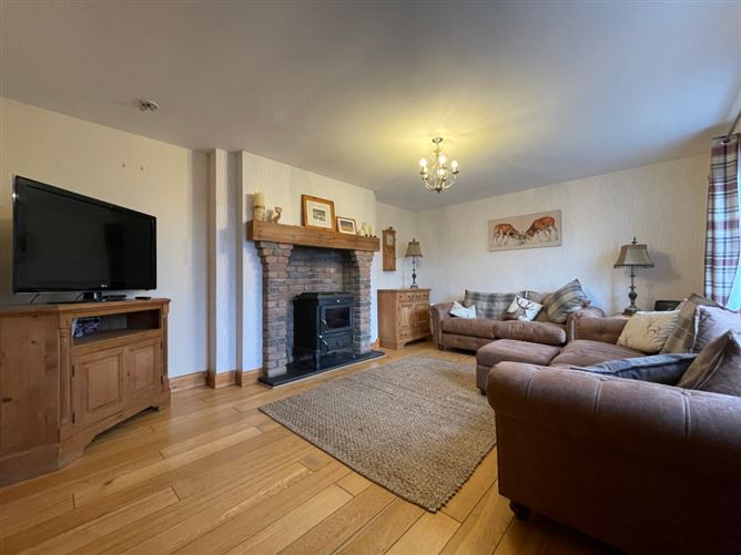 1 Lag Na Carraige, Carrickmacgarvey, Derrybeg, Donegal