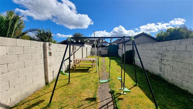 18 Bunting Road, Walkinstown,   Dublin 12