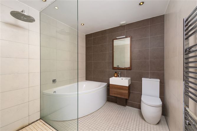 19 The Sycamores, Grove Road, Malahide, Co.Dublin