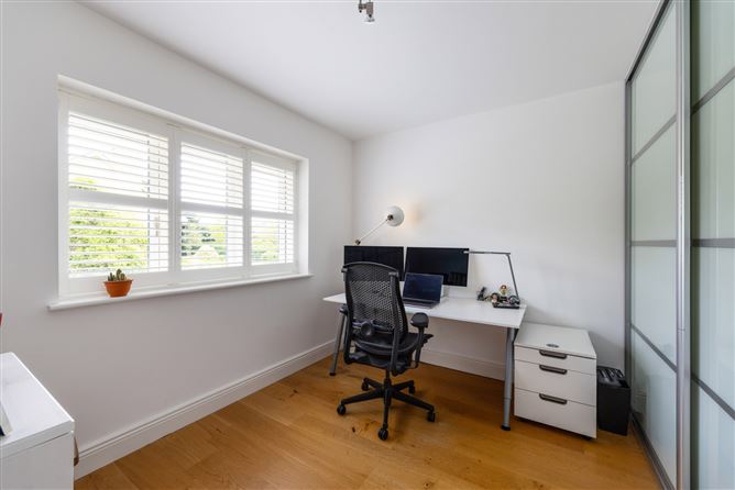 19 The Sycamores, Grove Road, Malahide, Co.Dublin