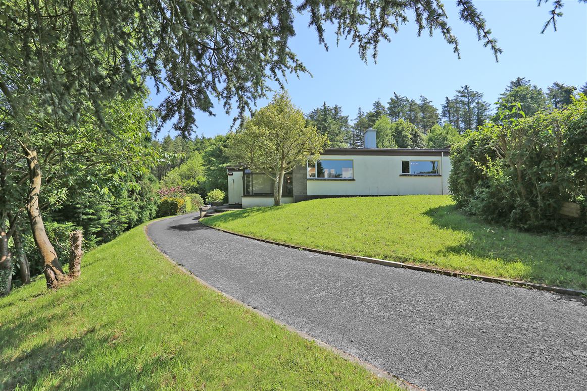 14 Tullyglass Hill, Shannon, Co. Clare