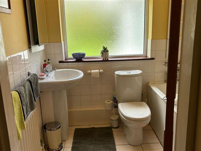 Photo 20 of 30 — 13 Highfield, Drogheda, Louth