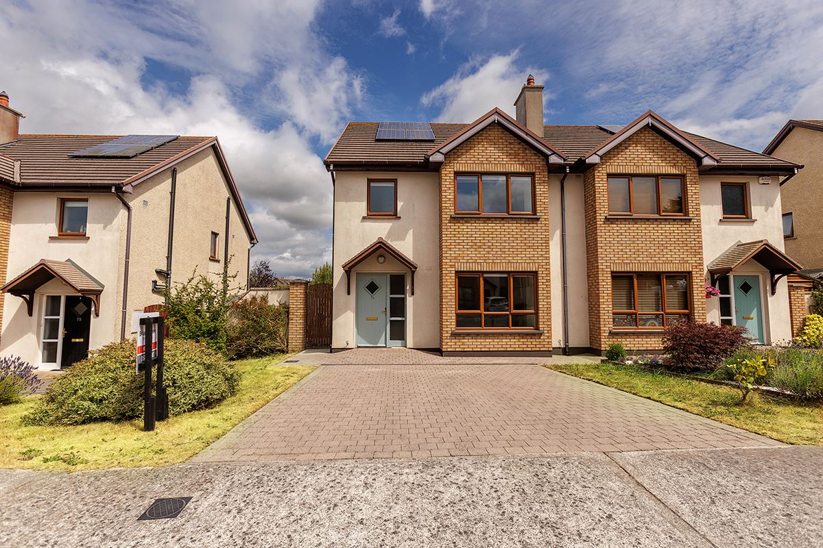 76 Monksfield, Abbeyside, Dungarvan, Waterford