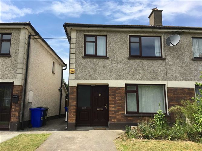 €2,200 / month
