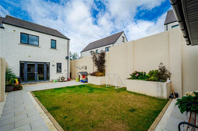 Photo 22 of 26 — 35 Tinnycross Park, Ballymore Eustace, County Kildare