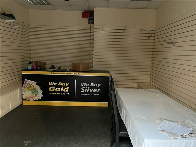 Unit 28, Long Walk Shopping Centre, Long Walk, Dundalk, Co. Louth, Ireland