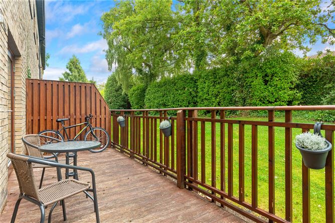 17 Olcovar, Dublin Road, Shankill, Dublin 18