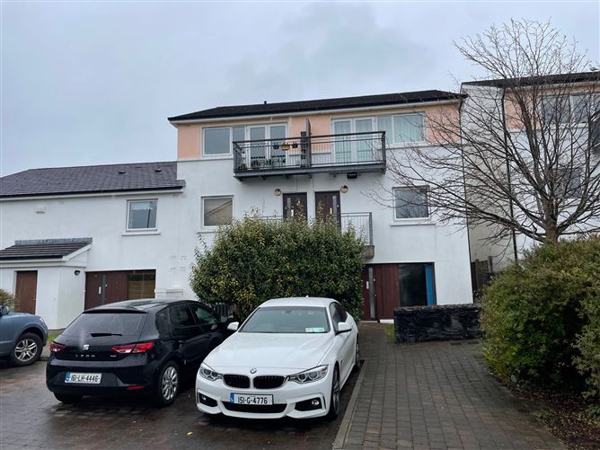64 Sailin, Wellpark, Galway