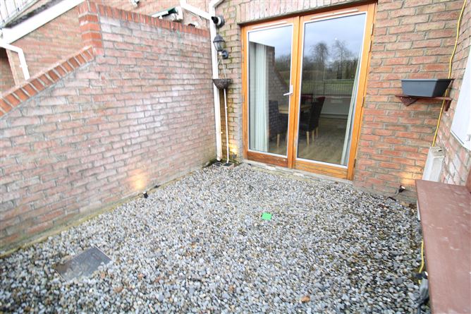 12 Latchford Close, Clonsilla,   Dublin 15